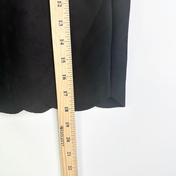 The Vanity Room Skirt Women L Black Mini Scallop Hem Faux Suede Preppy Twee Boho - Picture 7 of 8
